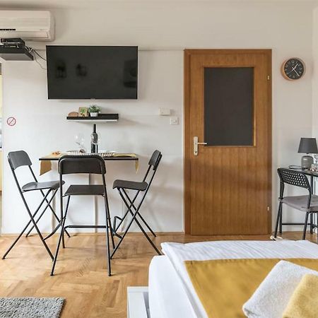 Studio Apartman Comodo Zágráb Kültér fotó